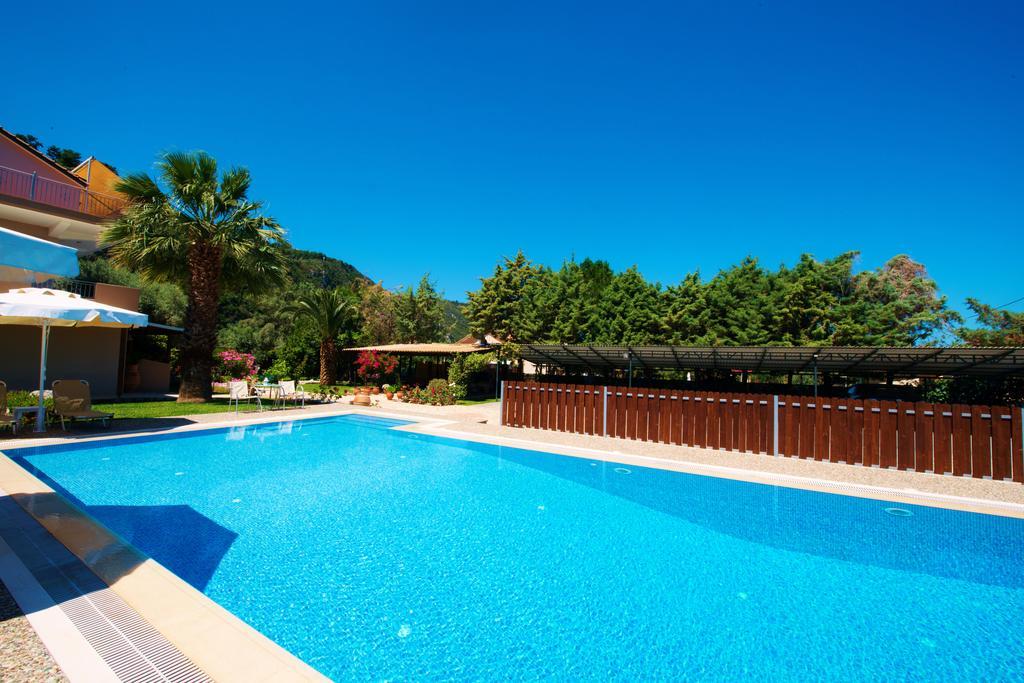 Villa Verde Lefkáda エクステリア 写真